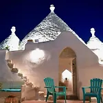 Il Trullo Sulla Valle Con Vista Mozzafiato