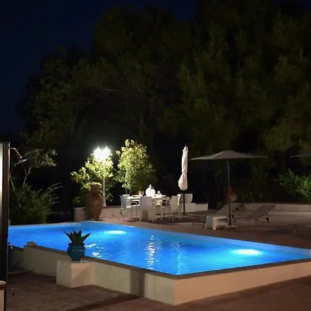 Il Trullo Sulla Valle Con Vista Mozzafiato Villa