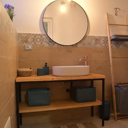 Il Trullo Sulla Valle Con Vista Mozzafiato